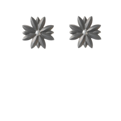 Tristan Star Studs (S), earring